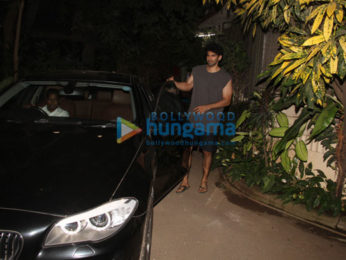 Aditya Roy Kapoor spotted in Bandra