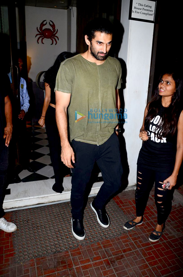 Aditya Roy Kapur spotted with a girl outside a hotel in Bandra Aditya Roy Kapur spotted with a girl outside a hotel in Bandra