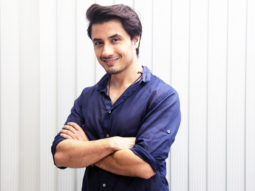 After being accused by Meesha Shafi of sexual harassment, female band members of Ali Zafar support him