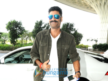 Ajay Devgn, Kajol, Shraddha Kapoor and others snapped at the airport