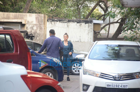 Alia Bhatt snapped post a gym session in Bandra