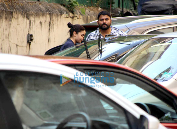 alia bhatt spotted at the gym 2