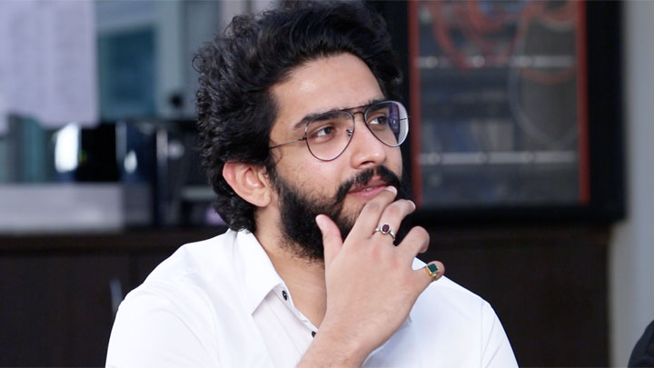 Amaal Mallik’s AWESOME Rapid Fire On Salman Khan, SRK, Madhuri Dixit, Poonam Pandey Amaal Mallik’s AWESOME Rapid Fire On Salman Khan, SRK, Madhuri Dixit, Poonam Pandey
