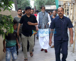 Amitabh Bachchan spotted in Versova