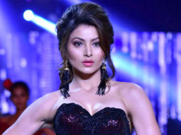 Amyra Dastur & Urvashi Rautela Walk The Ramp For Archana Kochhar | BOMBAY TIMES FASHION WEEK