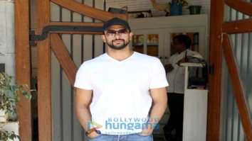 Arunoday Singh spotted at The Fable Cafe in Juhu