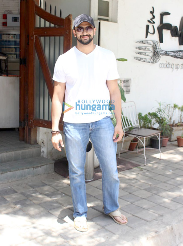 arunoday singh spotted at the fable in juhu 6