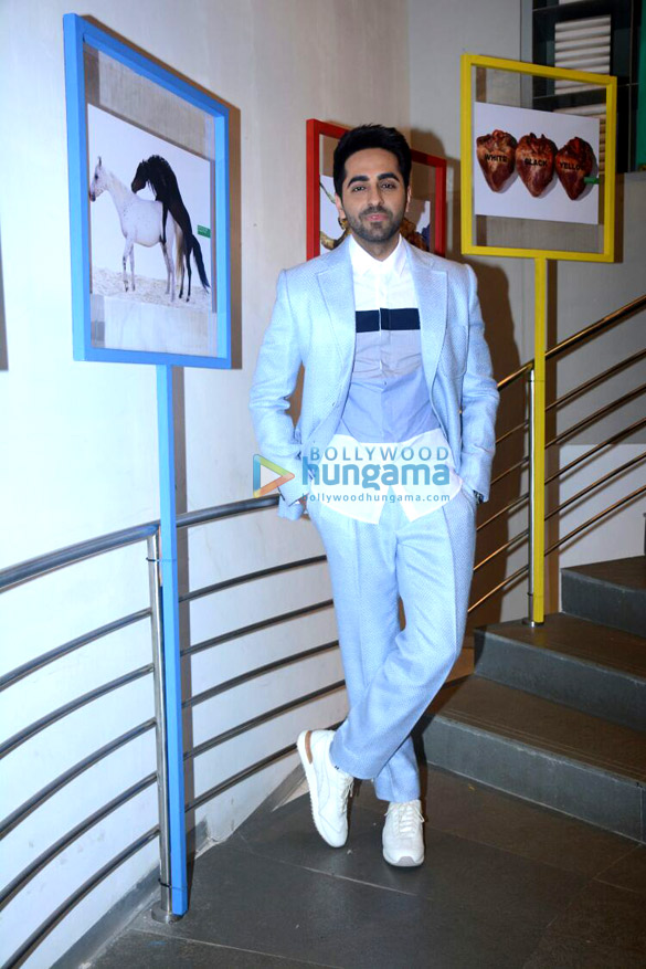ayushmann khurrana graces the cover launch of the magazine mans world 6