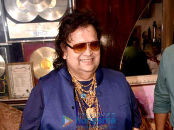 Bappi Lahiri celebrates his entry into a records book