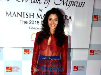 Celebs attend Manish Malhotra's show The Walk of Mijwan