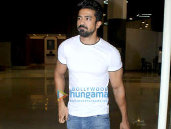 Celebs attend the prayer meet of Nikhil Advani’s mother Rekha Advani