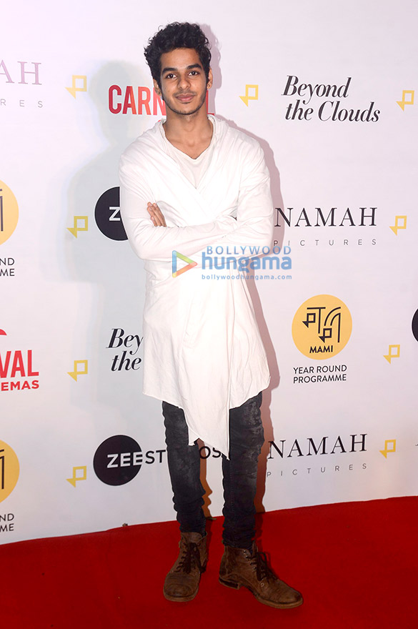 celebs grace the special screening of beyond the clouds 6