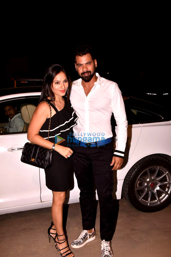 celebs snapped at grandmamas cafe 3