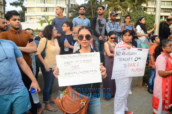 celebs voices his opinion today at the protest justice for asifa 1