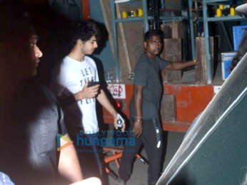 Ishaan Khatter and Janhvi Kapoor shoot for Dhadak at Hansraj School