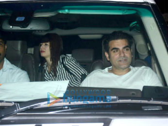 Jacqueline Fernandez, Arbaaz Khan and others spotted at Salman Khan’s home in Bandra