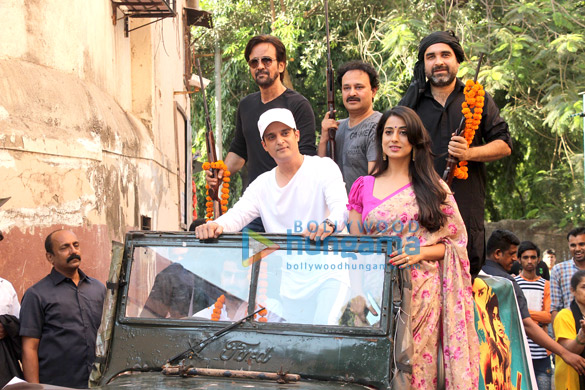jimmy sheirgill kay kay menon and others grace the trailer launch of the film famous 02