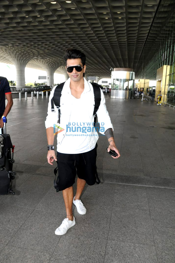 karan singh grover bipasha basu and kartik aaryan snapped at the airport 4