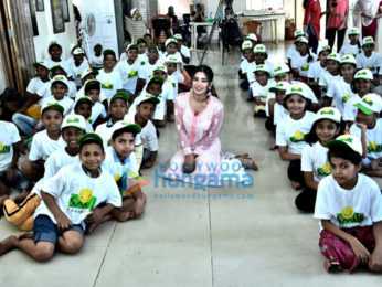 Karishma Sharma snapped visiting Smile Foundation (2)