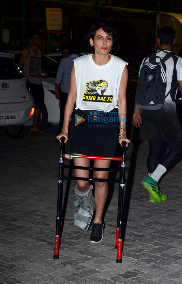 mandana karimi mandira bedi and gabriella demetriades spotted at football ground in bandra 1