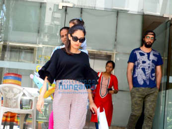 Mira Rajput spotted with daughter Misha Kapoor at a playschool in Bandra