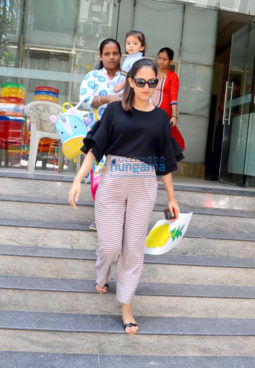 Mira Rajput spotted with daughter Misha Kapoor at a playschool in Bandra