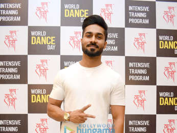 Mouni Roy and others attend Shakti Mohan's Nritya Shakti celebrations for 'World Dance Day'
