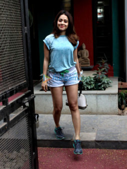 Nushrat Bharucha spotted at V/S salon in Juhu