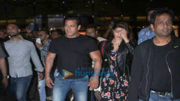 Race 3 team back to home