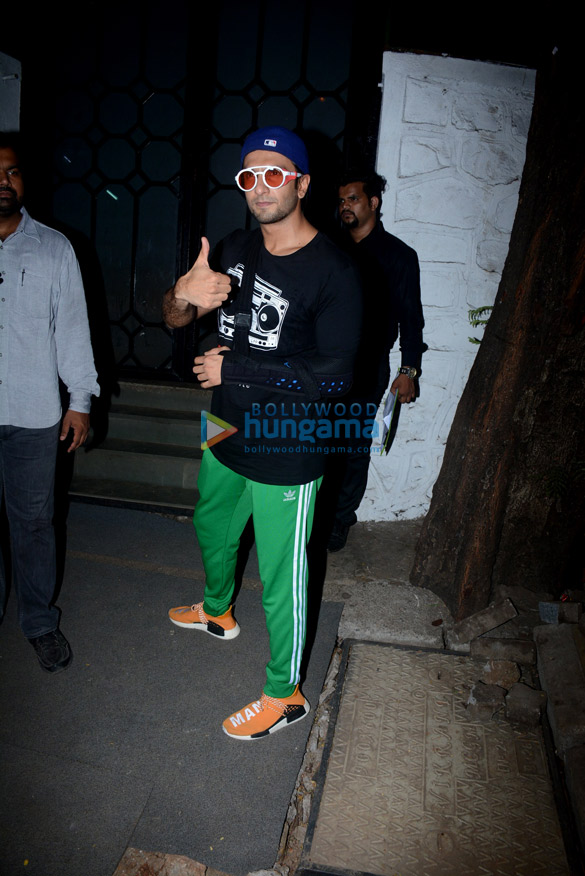 Ranveer Singh, Jacqueline Fernandez and others party at The Korner House Ranveer Singh, Jacqueline Fernandez and others party at The Korner House