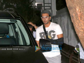 Ranveer Singh spotted at Physio Rehab center in Bandra