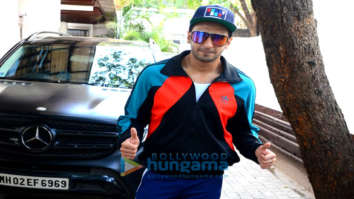 Ranveer Singh spotted at the physio rehab clinic in Bandra