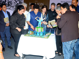 Sachin Tendulkar launches Boria Majumdar’s book ‘Eleven Gods and A Billion Indians’