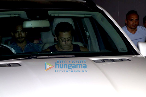 salman khan and remo dsouza spotted at ramesh s tauranis office 4