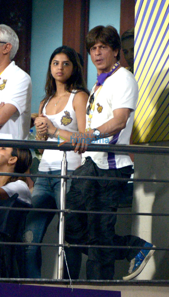 Shah Rukh Khan and Suhana Khan snapped at Eden Garden