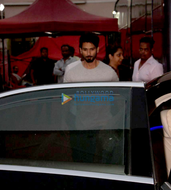 shahid kapoor and shruti haasan spotted at mehboob studio shooting for an advertisement 4