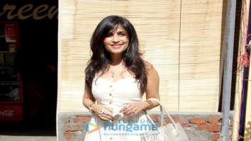 Shibani Kashyap spotted at Farmers’ Cafe