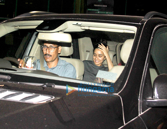 shraddha kapoor spotted in bandra 2 2