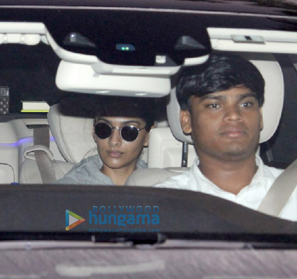 Sonam Kapoor spotted at Myrah salon in Juhu Sonam Kapoor spotted at Myrah salon in Juhu