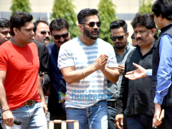Suniel Shetty inaugurates the India-Bangladesh Wheelchair Cricket Series