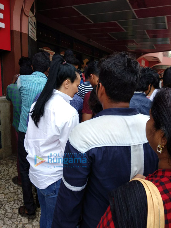 tiger shroff mom ayesha shroff snapped at g7 multiplex gaiety galaxy cinema 2