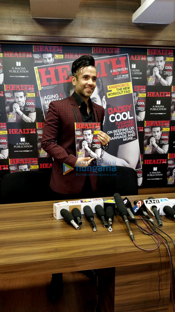 tusshar kapoor snapped unveiling the latest issue of a health magazine 2