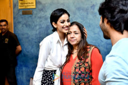Varun Dhawan, Banita Sandhu and others grace the special screening of 'October'