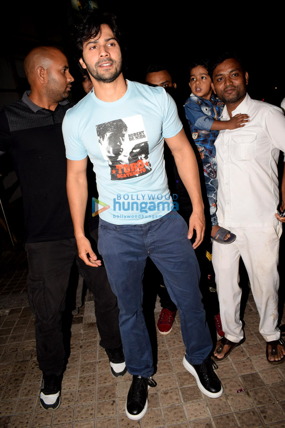 varun dhawan and banita sandhu snapped at pvr juhu 1