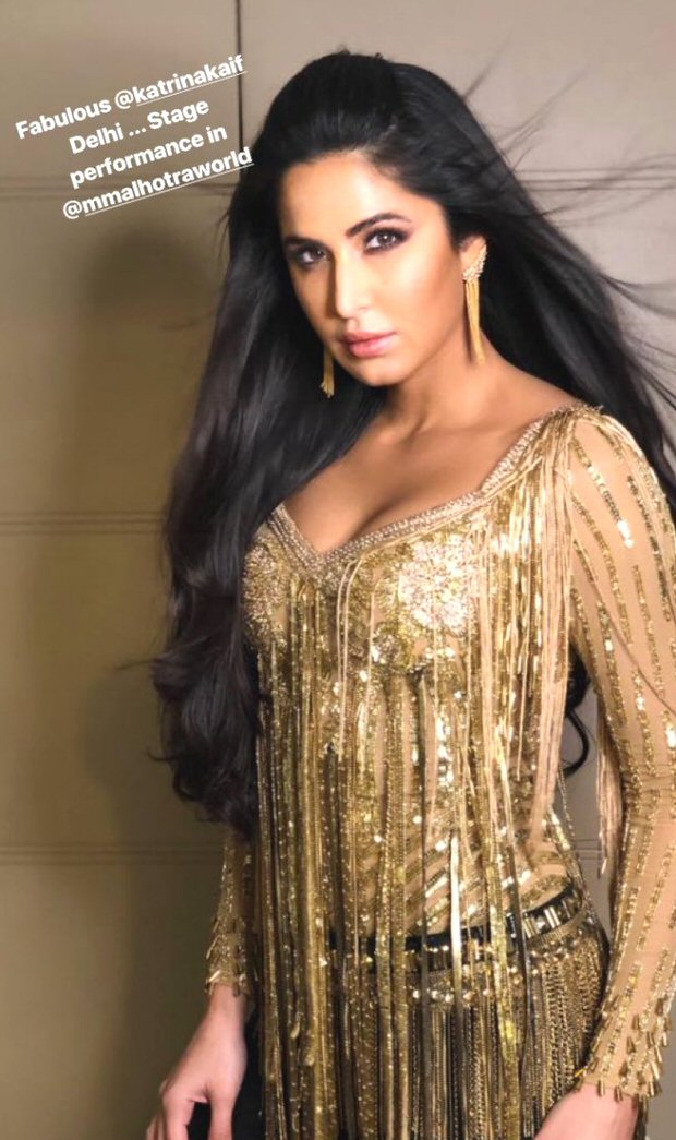 WATCH: Katrina Kaif sizzles on stage with her 'Kala Chashma', 'Afghan Jalebi' and 'Dil Diyan Gallan' WATCH: Katrina Kaif sizzles on stage with her 'Kala Chashma', 'Afghan Jalebi' and 'Dil Diyan Gallan'