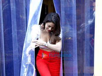 Waluscha De Sousa snapped at Farmer's Cafe