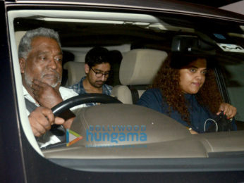 Zoya Akhtar hosts a wrap up party for the cast and crew of Gully Boy at her residence in Bandra