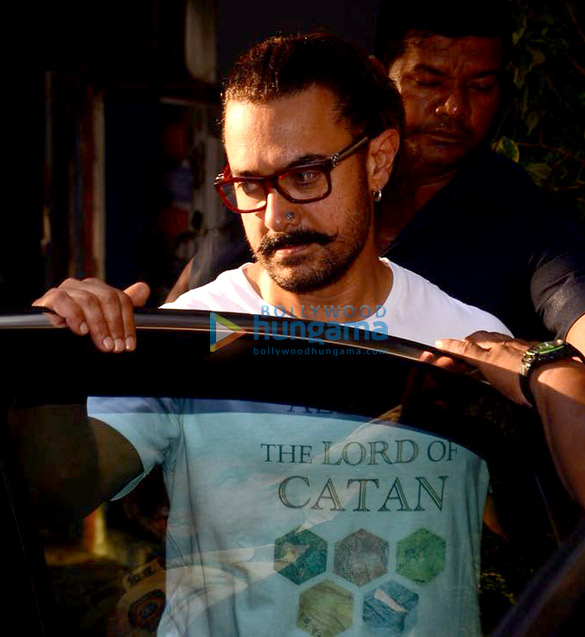 aamir khan snapped at a spa in bandra 1