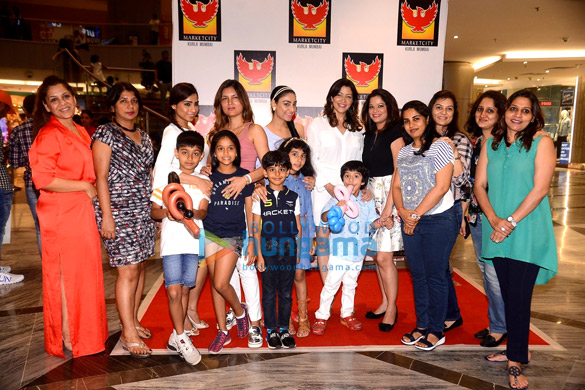 Aditi Govitrikar snapped at Phoenix Market City, Kurla Aditi Govitrikar snapped at Phoenix Market City, Kurla