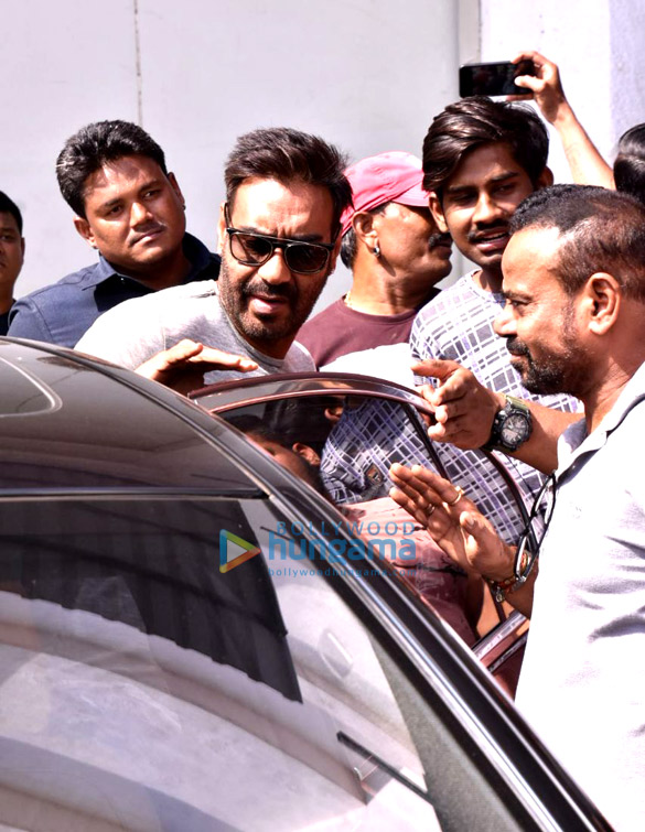 ajay devgn snapped on his film sets 5